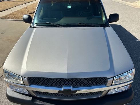 Used 2003 Chevrolet Silverado 1500 LS image 12