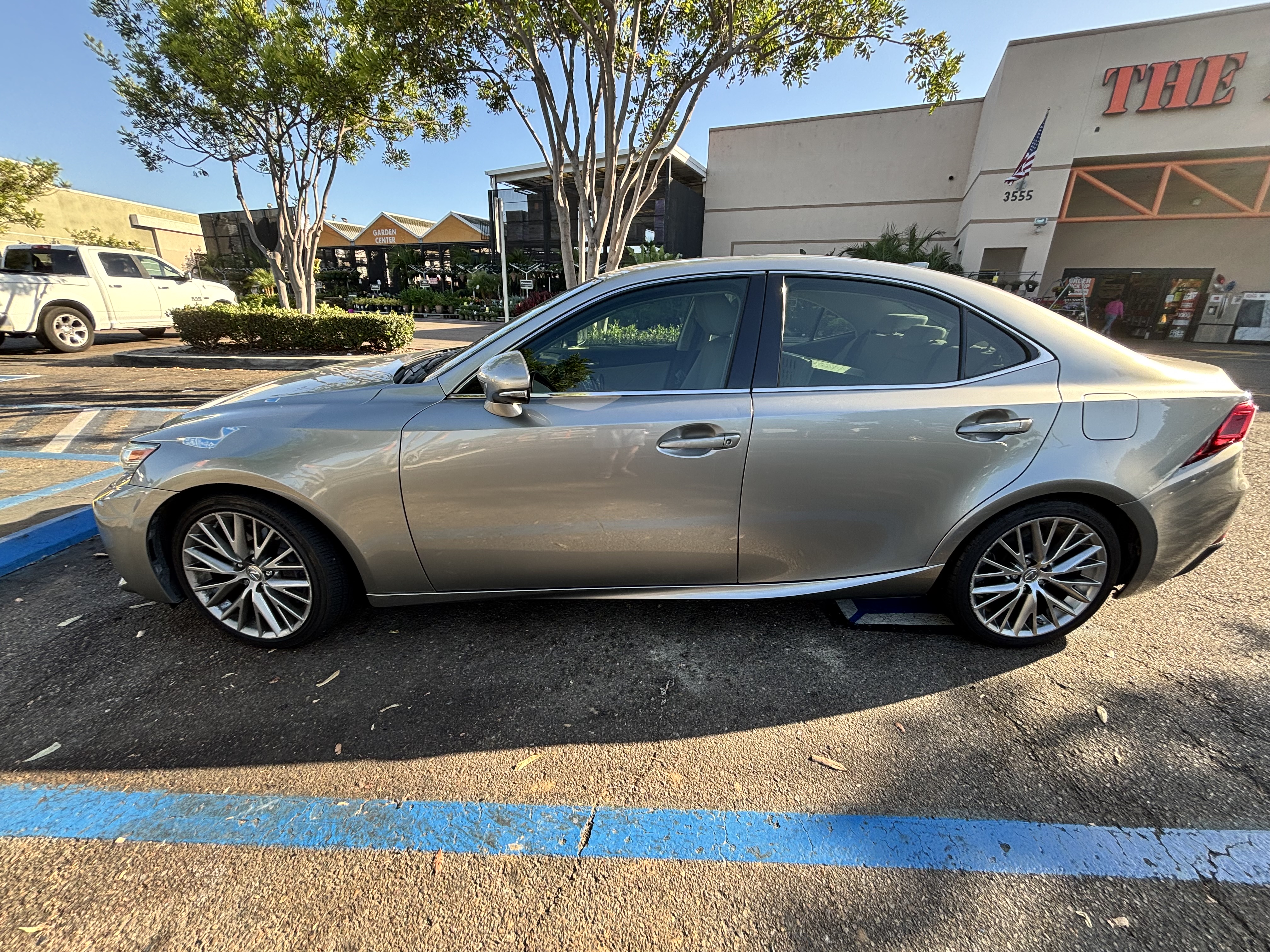 Used 2016 Lexus IS 200t w/ Navigation System Package RWD image 4