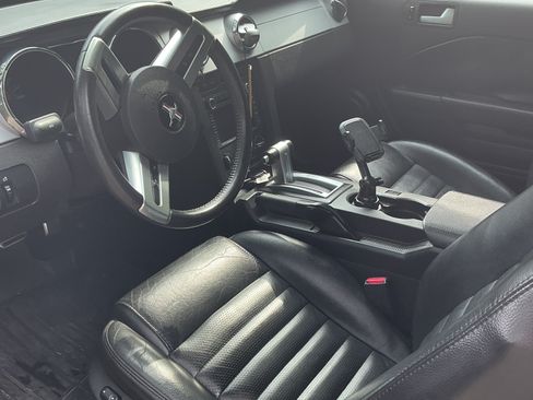 Used 2008 Ford Mustang GT Premium RWD image 6