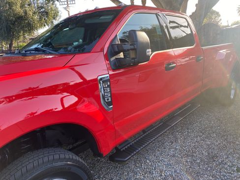 Used 2021 Ford F350 XLT image 17