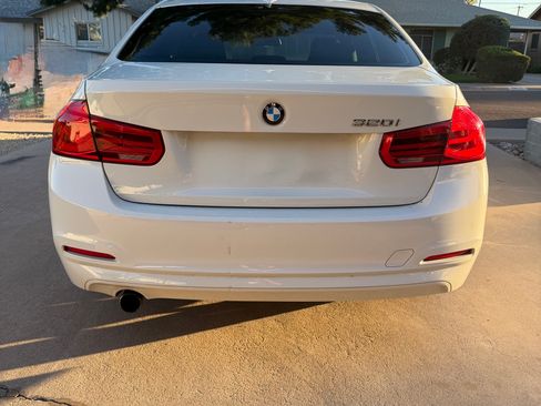 Used 2016 BMW 320i Sedan image 4