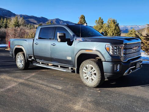 Used 2020 GMC Sierra 2500 Denali w/ Denali Ultimate Package image 6