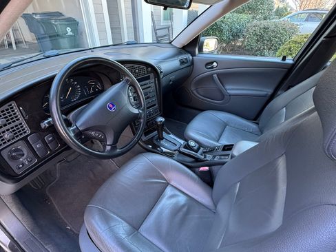 Used 2004 Saab 9-5 Arc image 6
