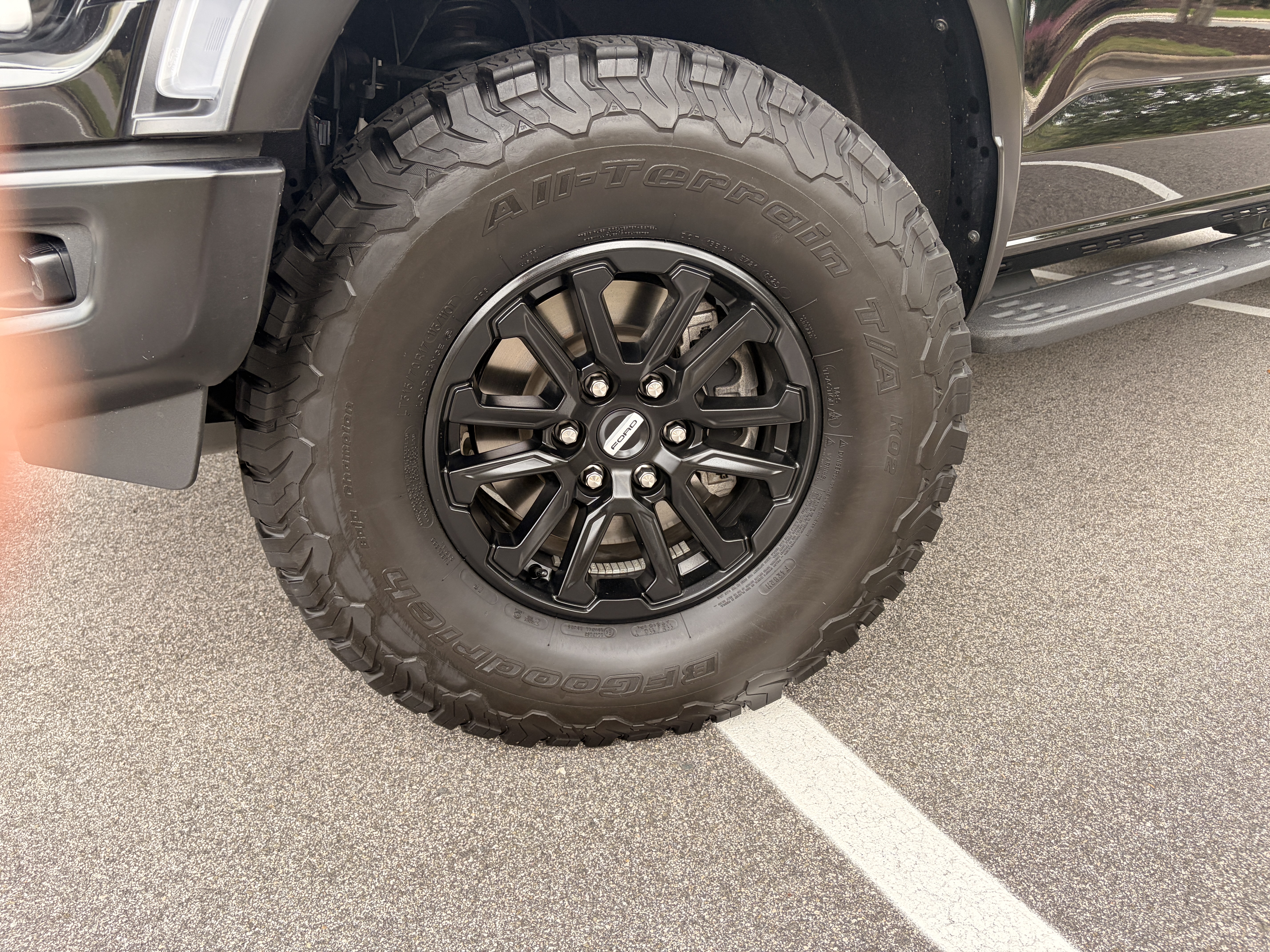 Used 2025 Ford F150 Raptor AWD/4WD image 5