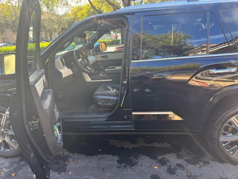 Used 2025 Toyota Sequoia Capstone image 6