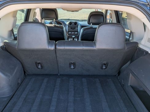 Used 2014 Jeep Compass Latitude image 10