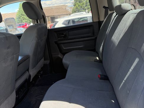 Used 2015 RAM 2500 Tradesman w/ Chrome Appearance Group AWD/4WD image 5