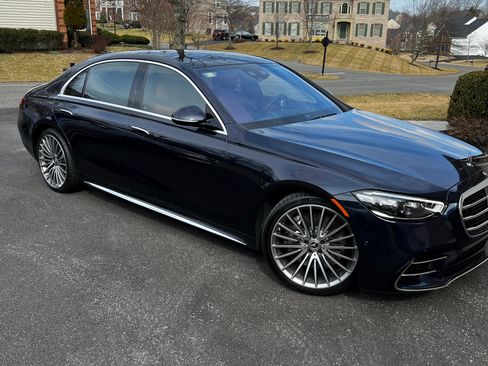 Used 2022 Mercedes-Benz S 580 4MATIC Sedan image 5
