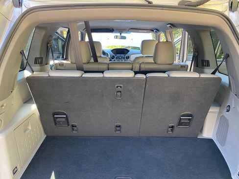 Used 2014 Honda Pilot LX image 12