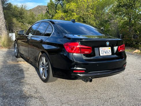 Used 2017 BMW 330i Sedan image 8