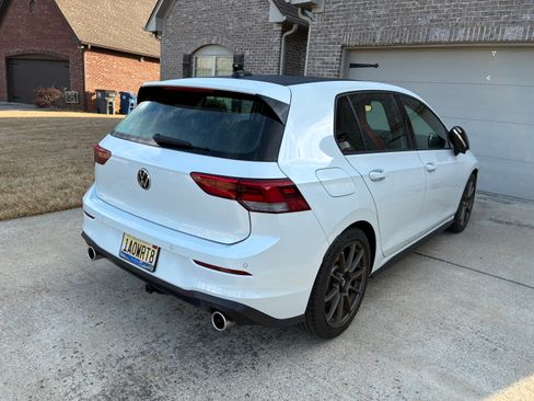 Used 2024 Volkswagen GTI S image 8