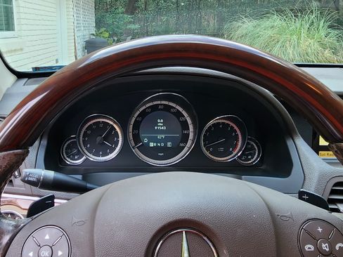 Used 2011 Mercedes-Benz E 350 Coupe image 15