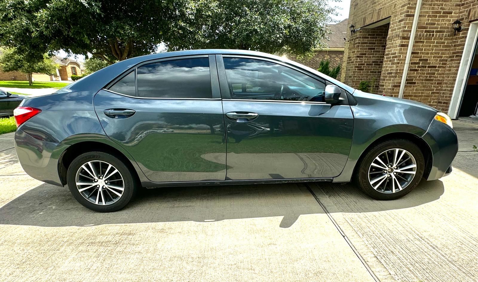 Used 2016 Toyota Corolla LE FWD image 4