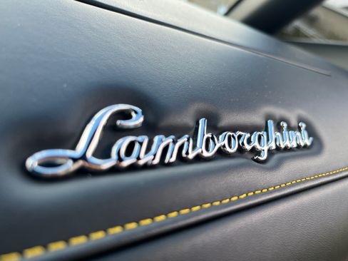 Used 2013 Lamborghini Gallardo LP 550-2 image 21