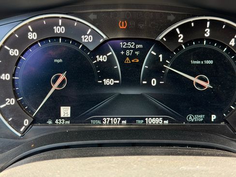 Used 2019 BMW 540i xDrive AWD/4WD image 13