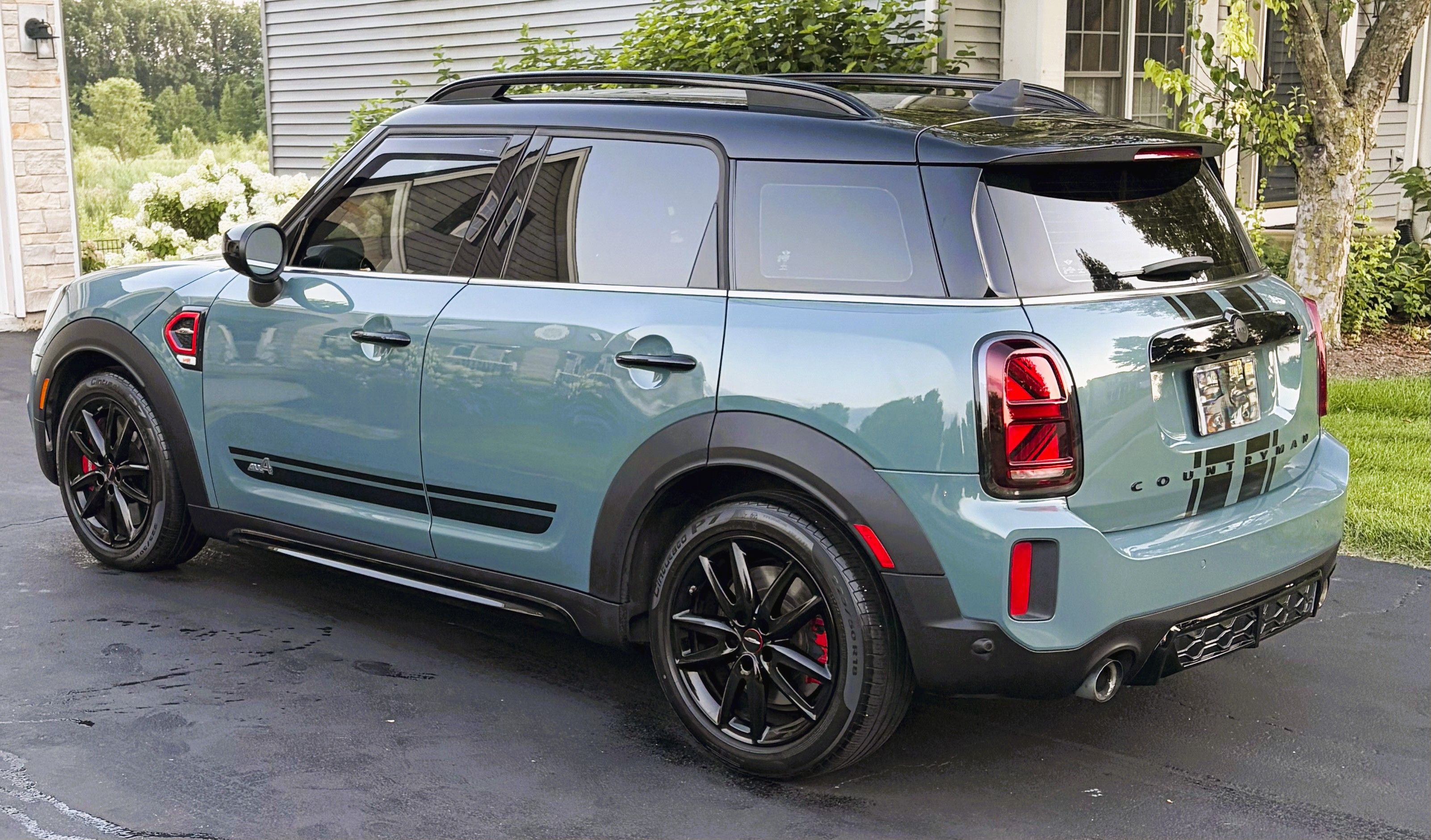 Used 2022 MINI Cooper Countryman John Cooper Works w/ Premium Package AWD/4WD image 9