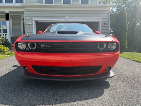 Used 2023 Dodge Challenger R/T w/ T/A Package RWD image 1