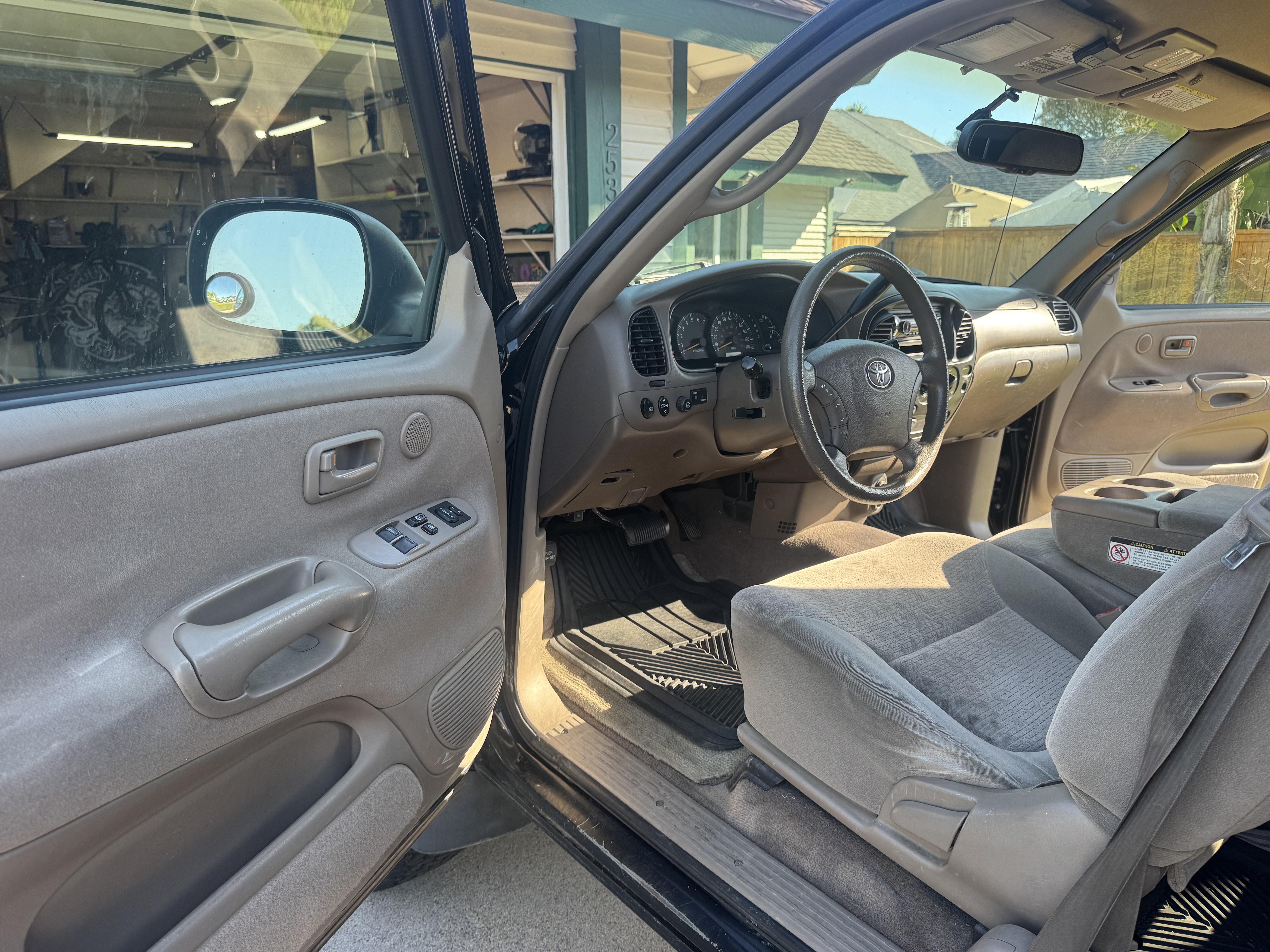 Used 2004 Toyota Tundra Limited AWD/4WD image 8