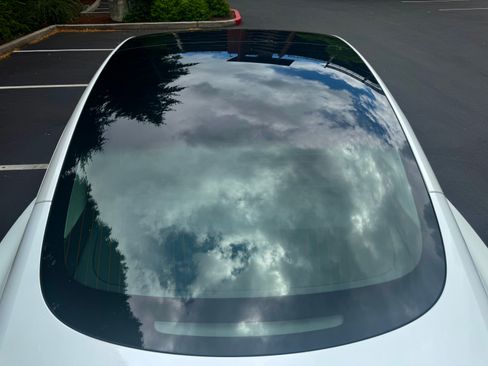 Used 2019 Tesla Model 3 Standard Range Plus RWD image 23