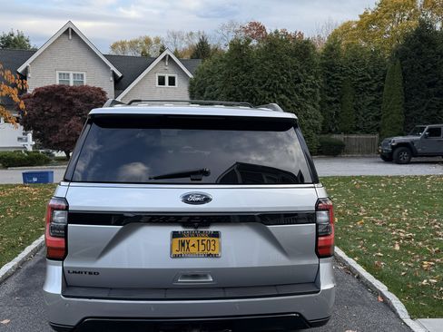 Used 2019 Ford Expedition Max Limited w/ Equipment Group 303A image 13