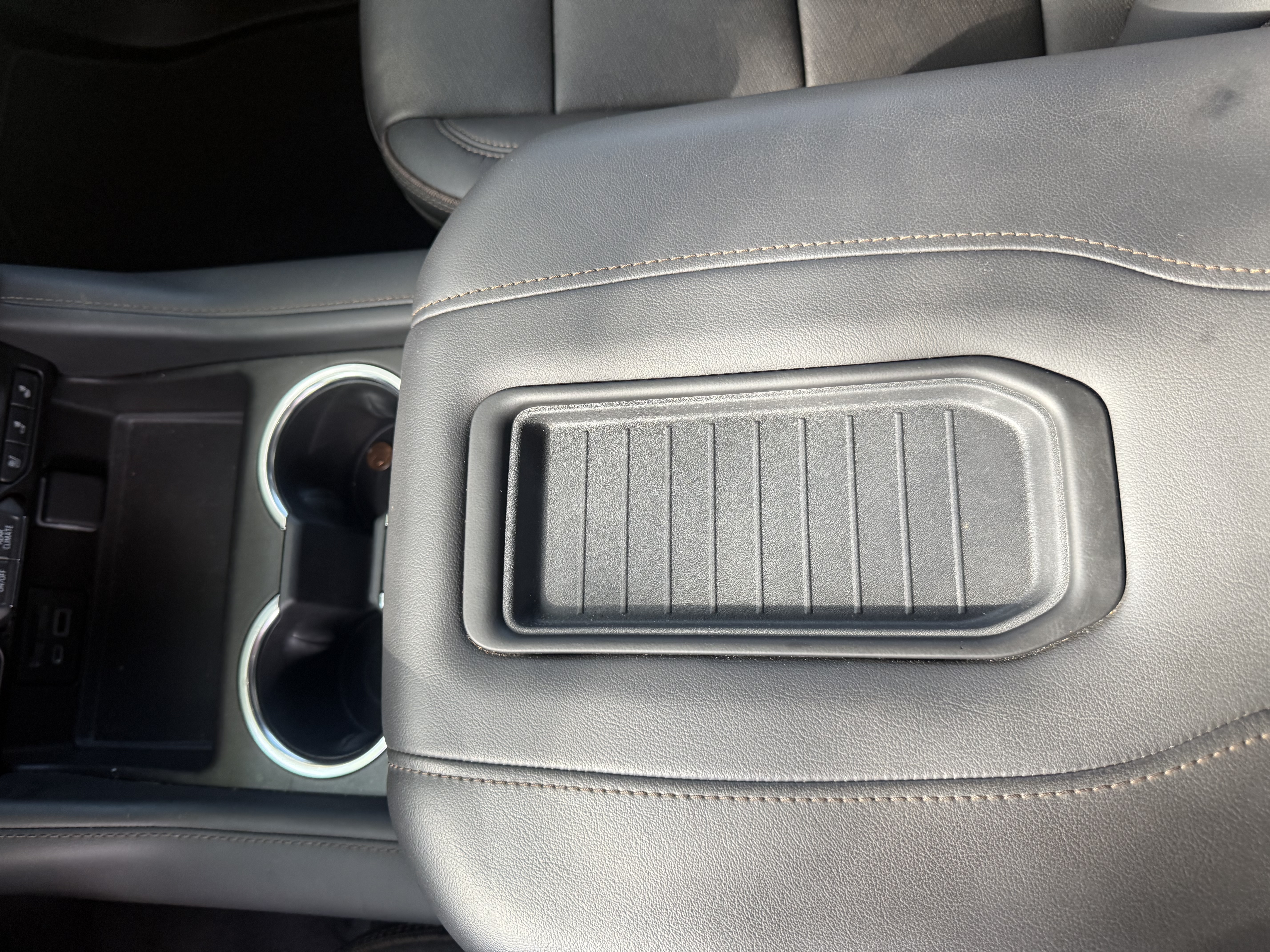 Used 2021 Chevrolet Tahoe High Country RWD image 18