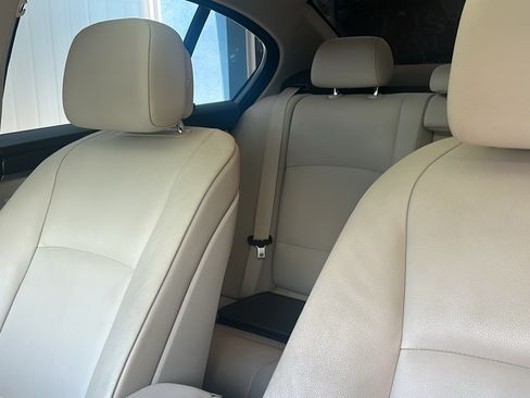 Used 2013 BMW 535i Sedan image 11