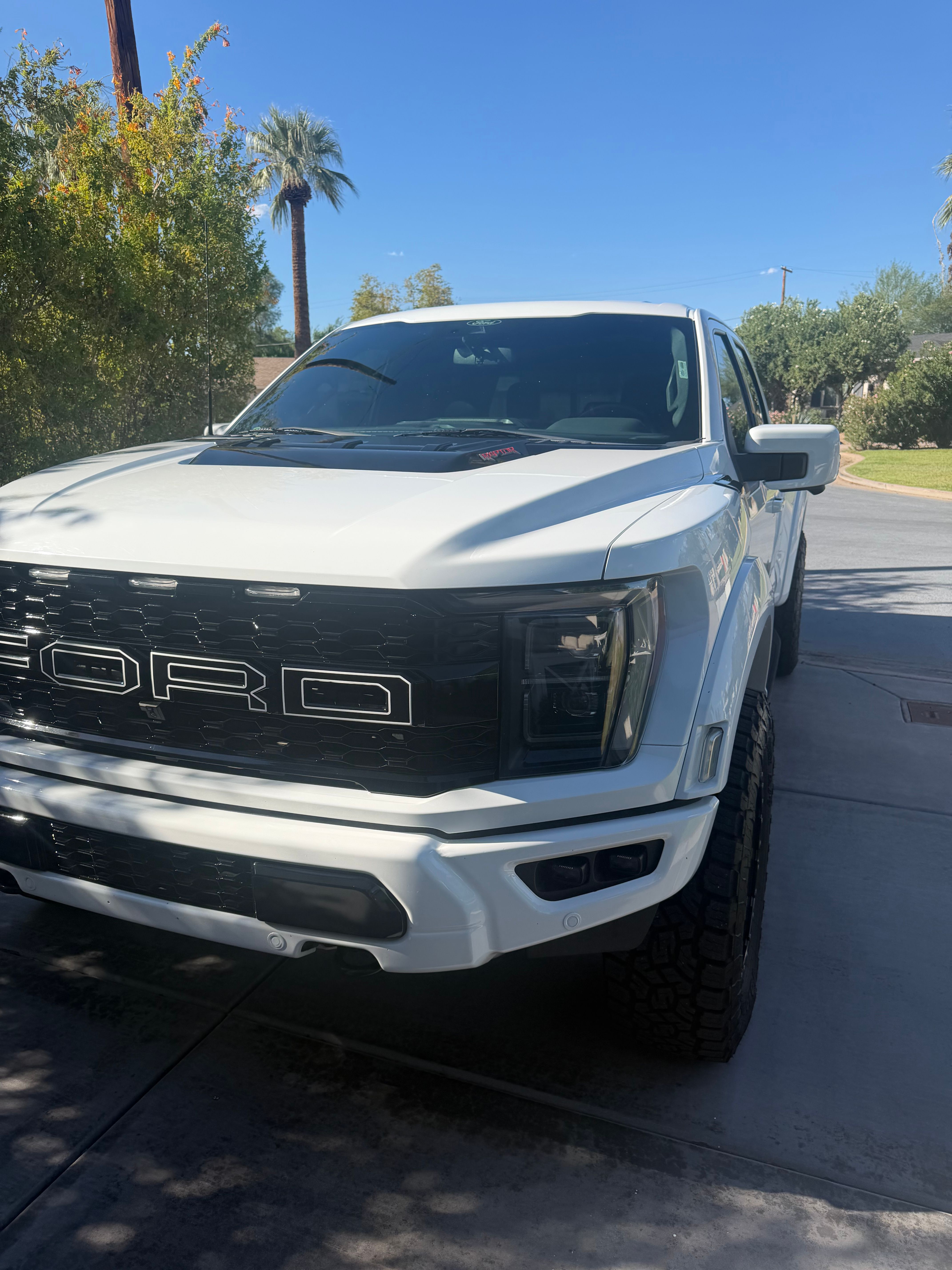 Used 2022 Ford F150 Raptor w/ Raptor 37 Performance Package AWD/4WD image 4