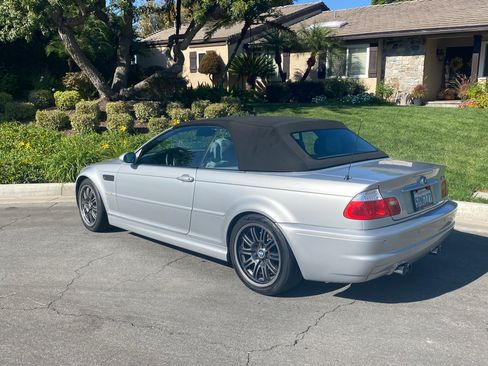 Used 2005 BMW M3 Convertible image 4