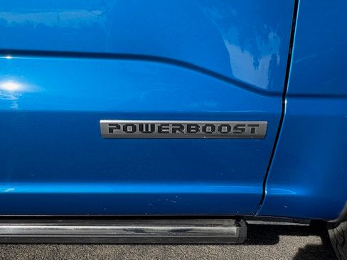 Used 2021 Ford F150 Lariat w/ Equipment Group 502A High image 10