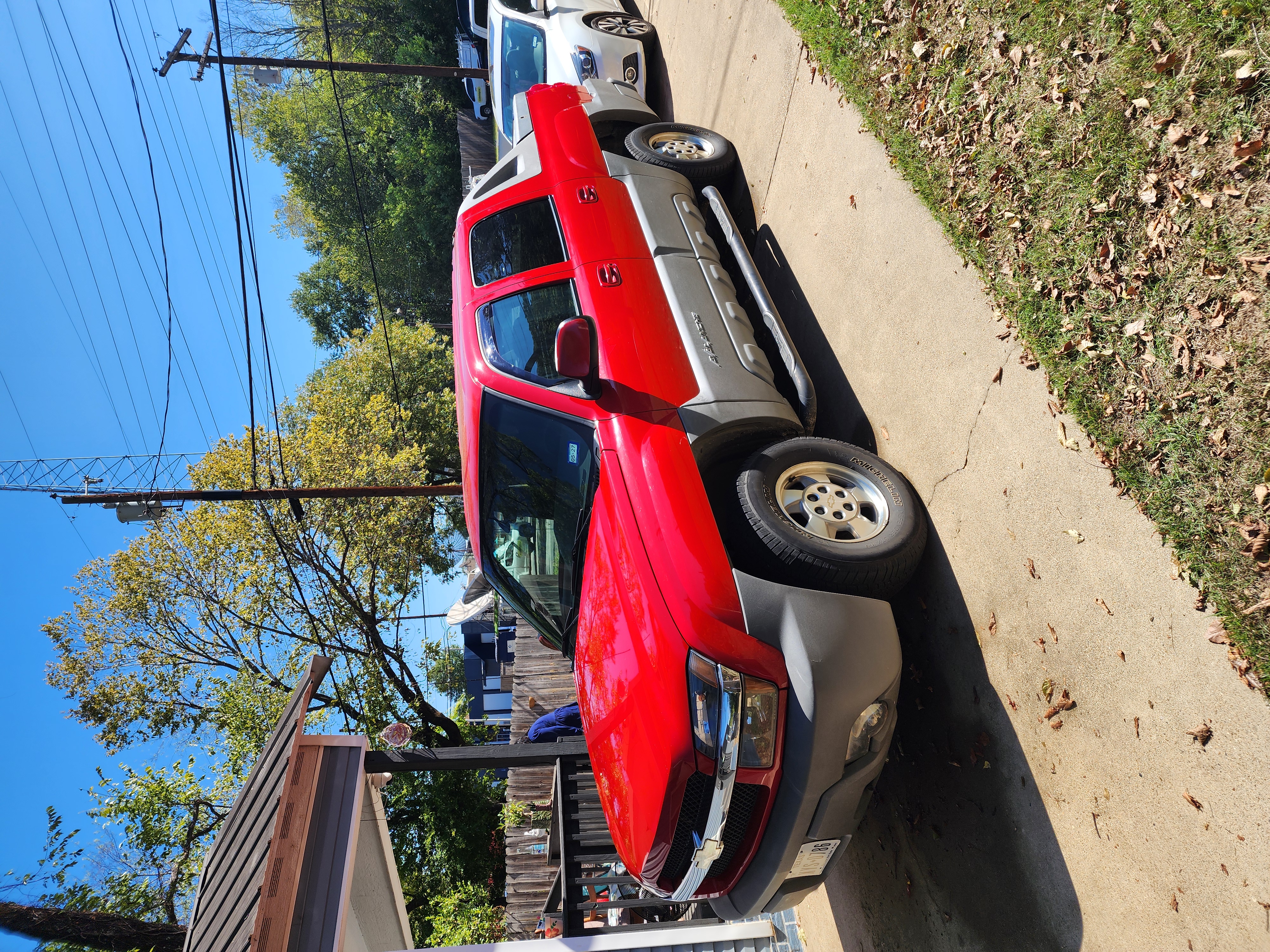 Used 2002 Chevrolet Avalanche 2WD image 1