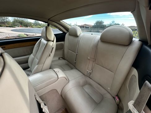 Used 2005 Lexus SC 430 Convertible image 13