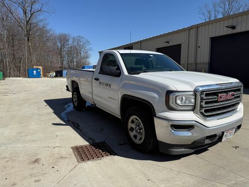 Used 2017 GMC Sierra 1500 2WD Regular Cab image 6