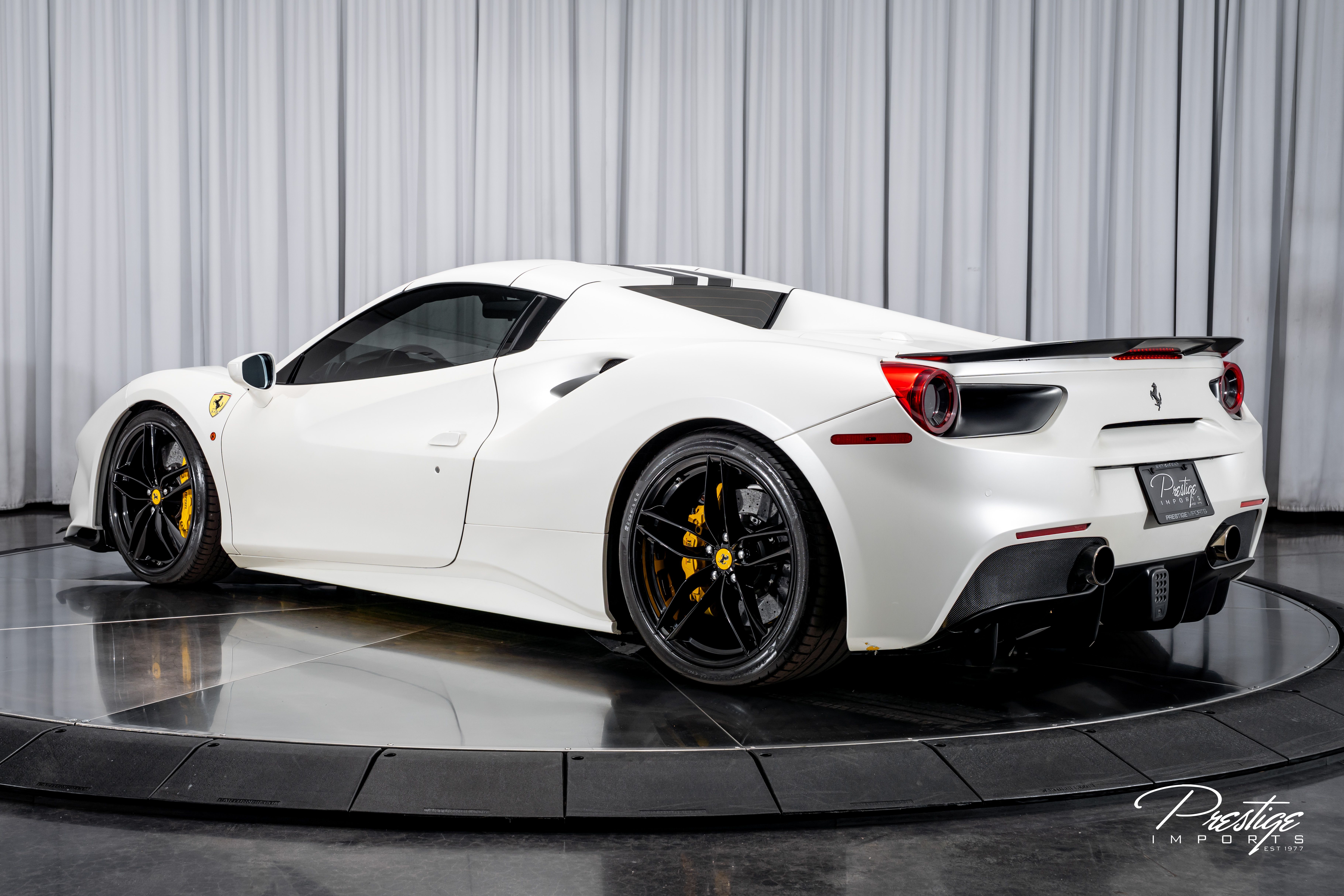 Used 2017 Ferrari 488 Spider RWD image 6