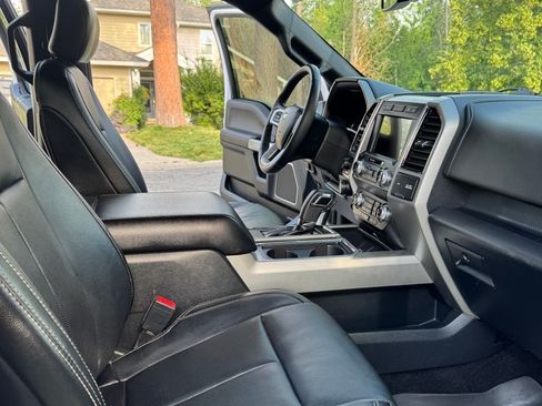 Used 2020 Ford F150 Lariat w/ Equipment Group 502A Luxury image 21