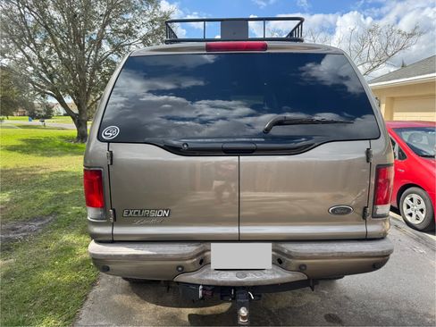 Used 2003 Ford Excursion Limited image 4