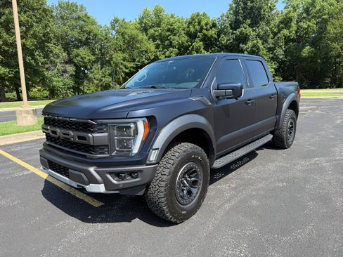 Used 2021 Ford F150 Raptor w/ Equipment Group 801A High AWD/4WD image 14
