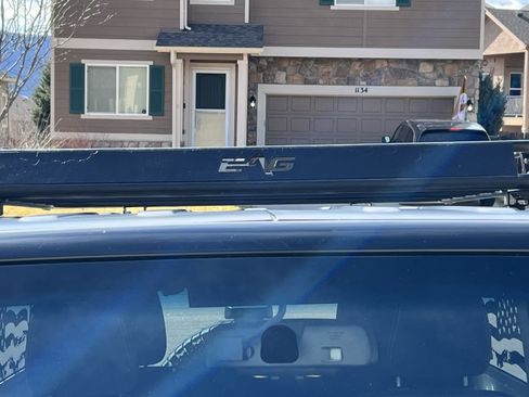 Used 2017 Jeep Wrangler Unlimited Rubicon w/ Connectivity Group image 23