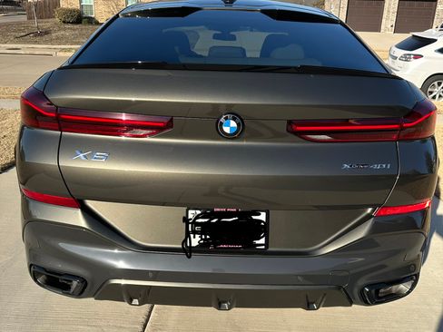 Used 2024 BMW X6 xDrive40i w/ Executive Package image 12