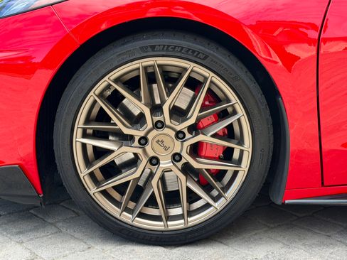 Used 2020 Chevrolet Corvette Stingray Premium Cpe w/ 3LT Preferred Equipment Group image 19