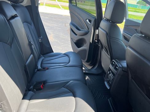 Used 2016 Buick Envision Premium AWD/4WD image 18