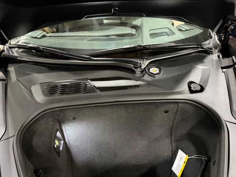 Used 2023 Chevrolet Corvette Stingray Premium Cpe w/ Z51 Performance Package RWD image 23