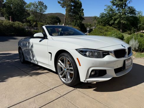 Used 2018 BMW 440i Convertible RWD image 2
