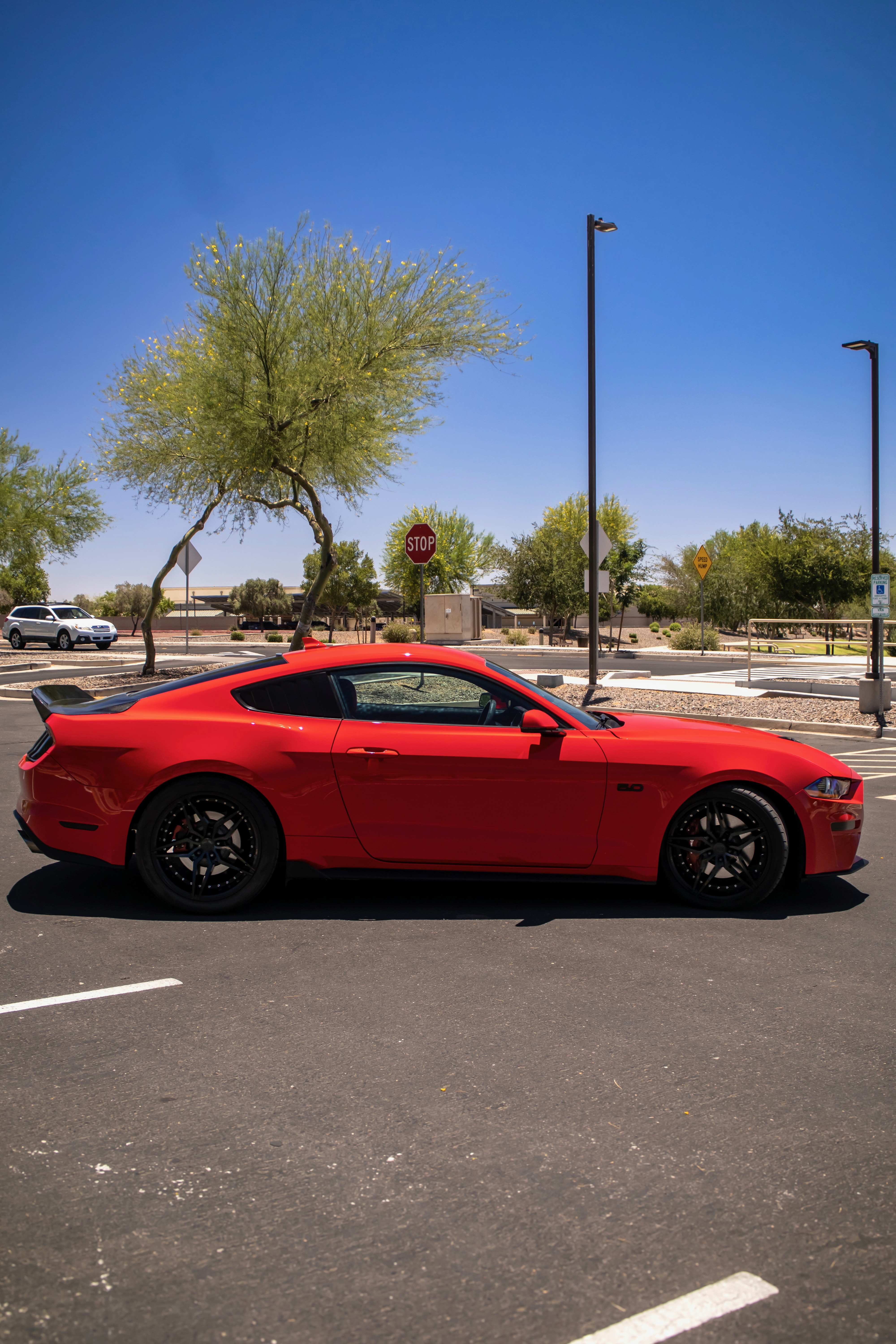 Used 2020 Ford Mustang GT Premium w/ Equipment Group 401A RWD image 5