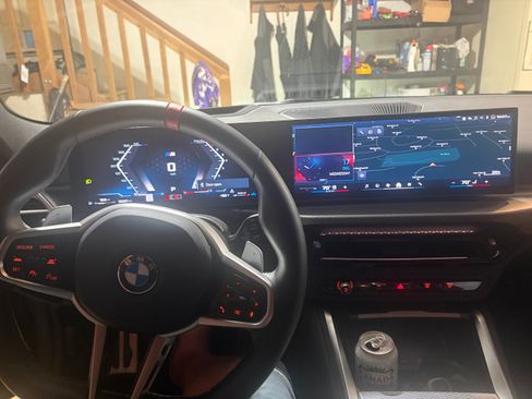 Used 2025 BMW 440i xDrive Coupe w/ Premium Package image 4