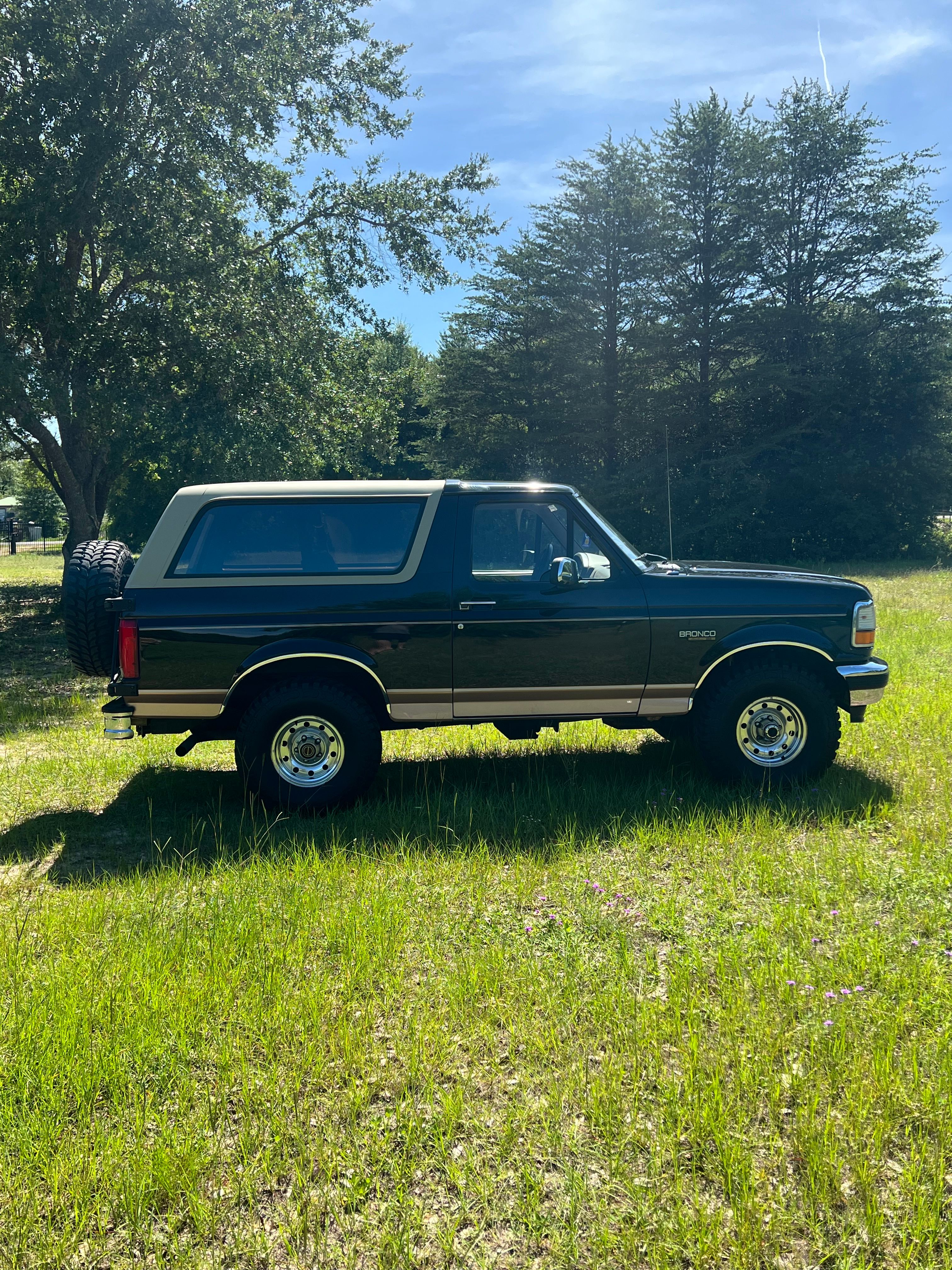 Used 1994 Ford Bronco AWD/4WD image 4