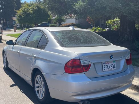 Used 2007 BMW 328i Sedan RWD image 9