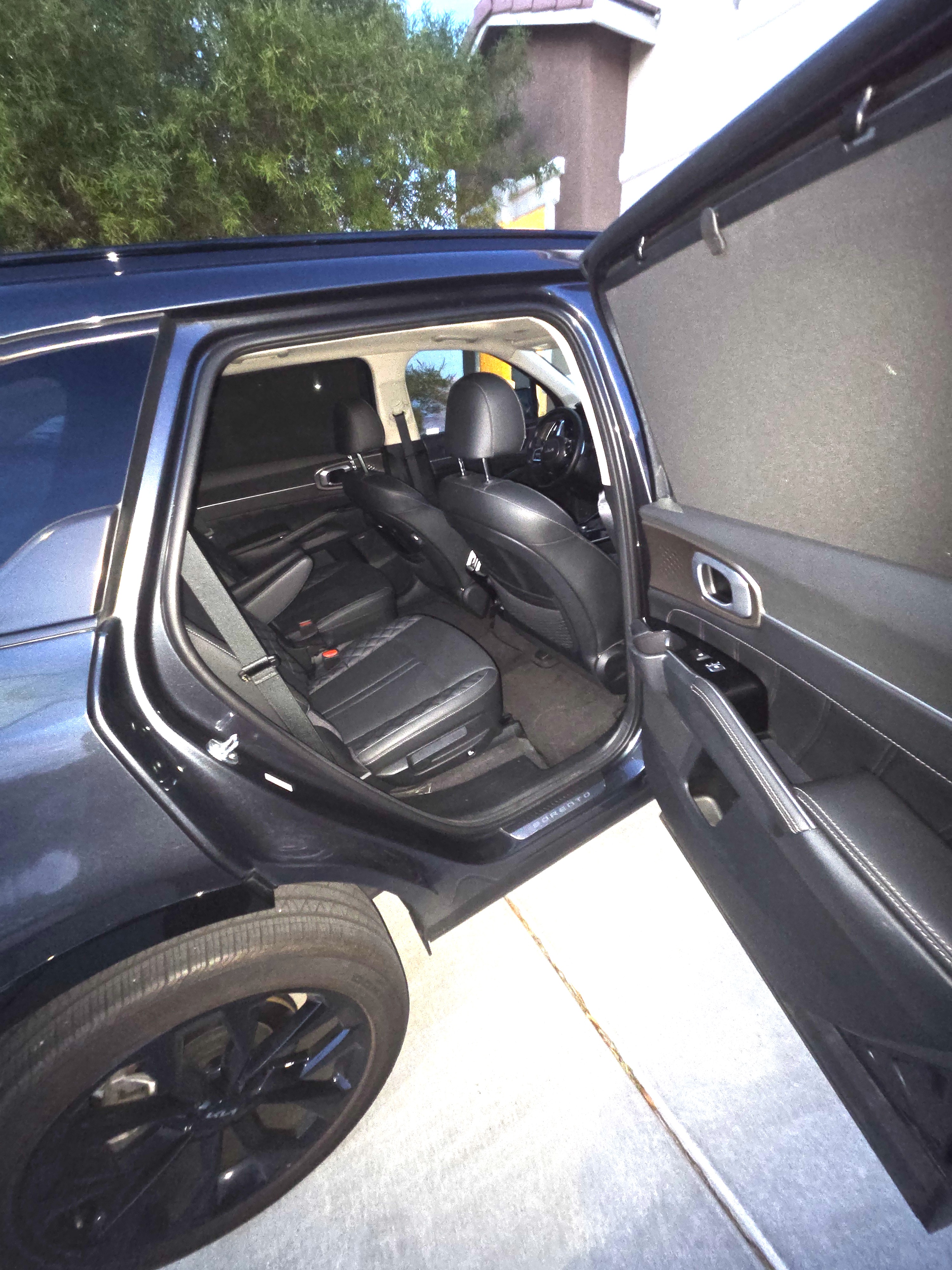Used 2023 Kia Sorento SX AWD/4WD image 12
