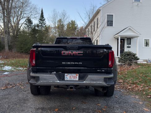 Used 2023 GMC Sierra 3500 SLE image 8
