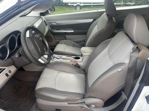 Used 2008 Chrysler Sebring Touring w/ Special Touring Group image 10