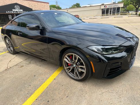 Used 2024 BMW 440i xDrive Coupe w/ Shadowloine Package image 9